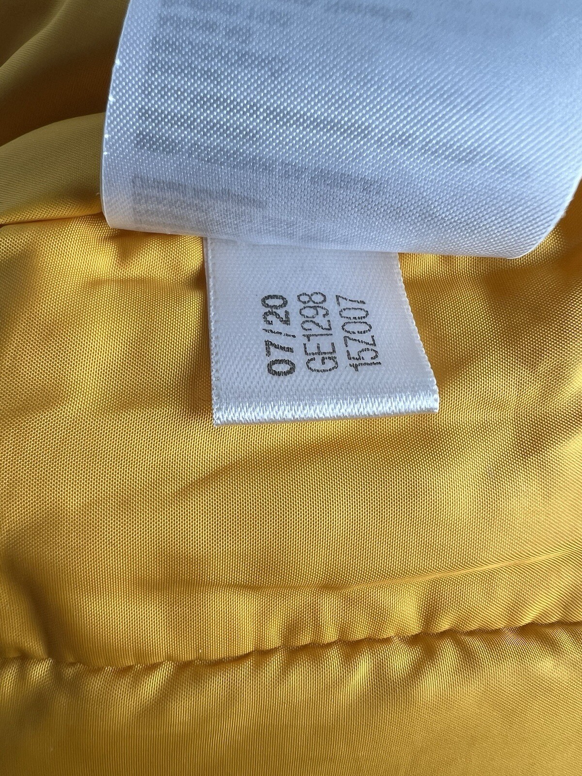 Foto 6 di 8