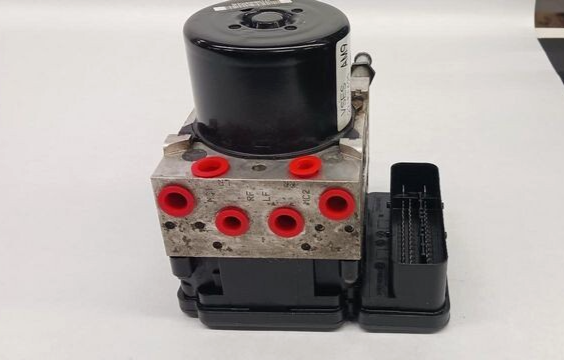 2012-2015 Chevrolet Captiva Sport ABS Anti-Lock Brake Pump Assembly OEM