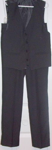 Boys size 8- 10 Bocaccio UOMO, black suit; jacket, vest, pants - Picture 13 of 14