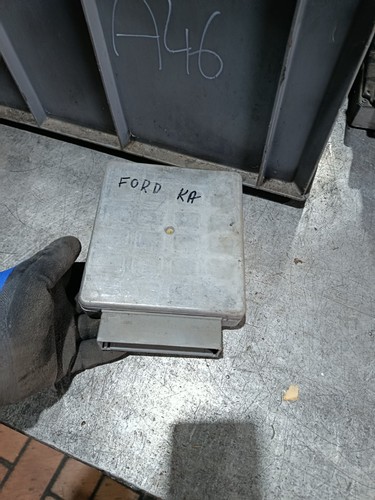 Original Ford KA RBT 1.3 44kW 60PS Motorsteuergerät Steuergerät 97KB12A650BD