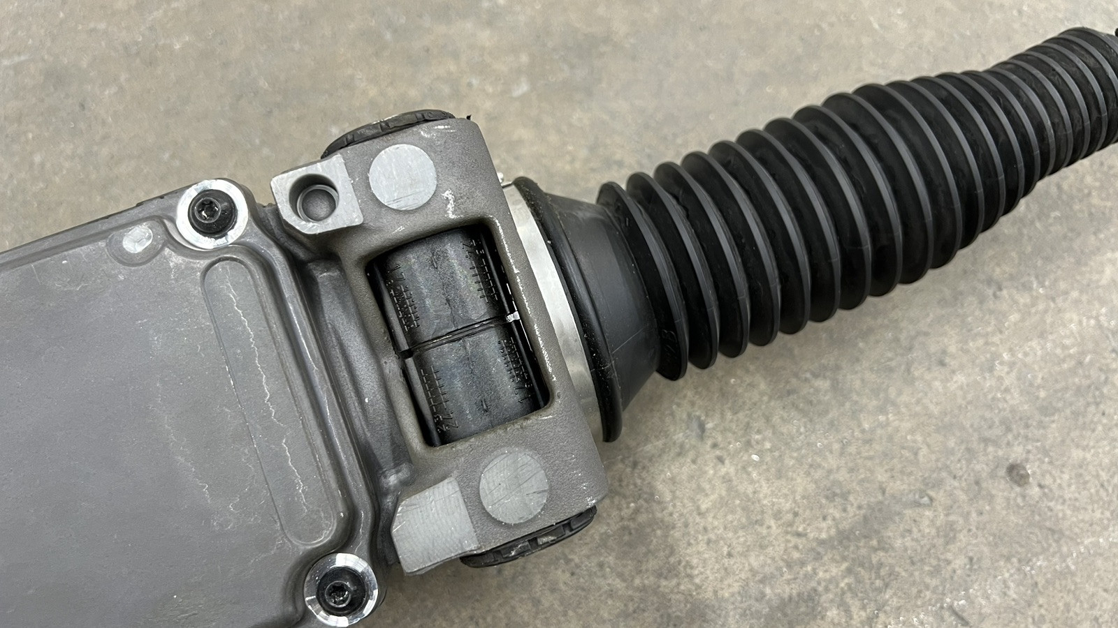 LAMBORGHINI URUS Steering Rack Complete Assembly Oem