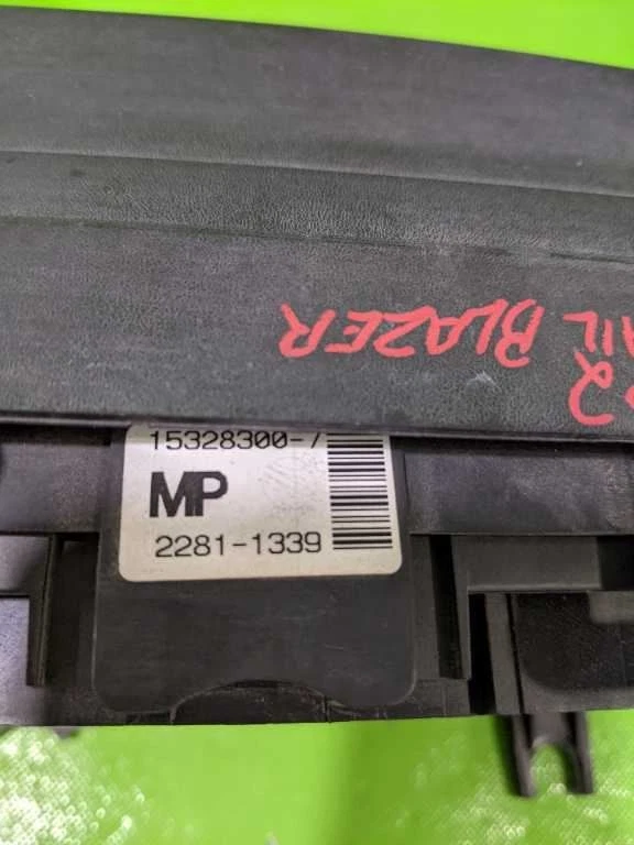 02 03 CAJA RELÉ FUSIBLES MOTOR TRAILBLAZER OEM 4258-12 Foto 4 de 4