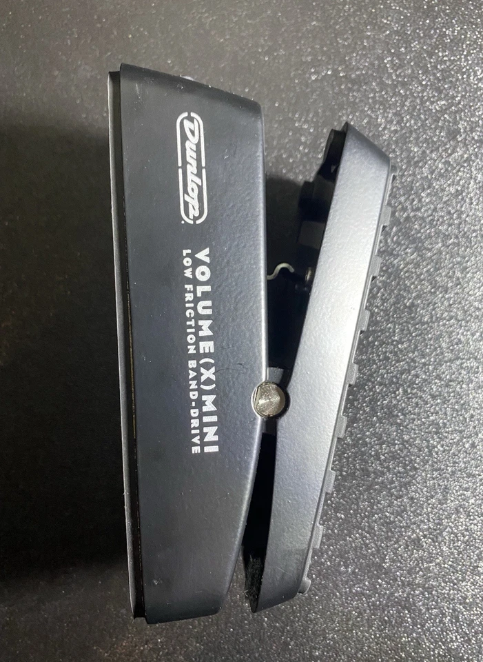 Pedal de efectos para guitarra Dunlop DVP4 Mini volumen, buen estado de funcionamiento Foto 3 de 4