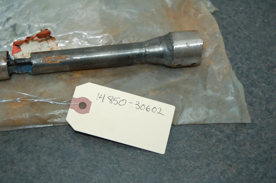 Новый из старых запасов Suzuki 14850-30602 очистительная трубка JR50 DS80 TM75 RM50/60 LT50 ALT50 76-05 - Изображение 2 из 4