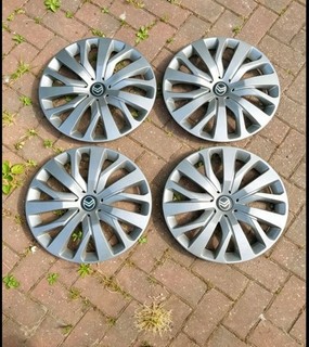 Citroen Berlingo grey 16" Wheel Trims Hub X4 Genuine very good condition