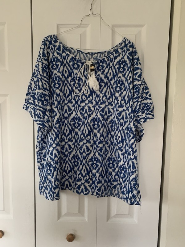 a.n.a Blue White Short Sleeve Tie In Front Shirt Top Plus Size 3X Euc!
