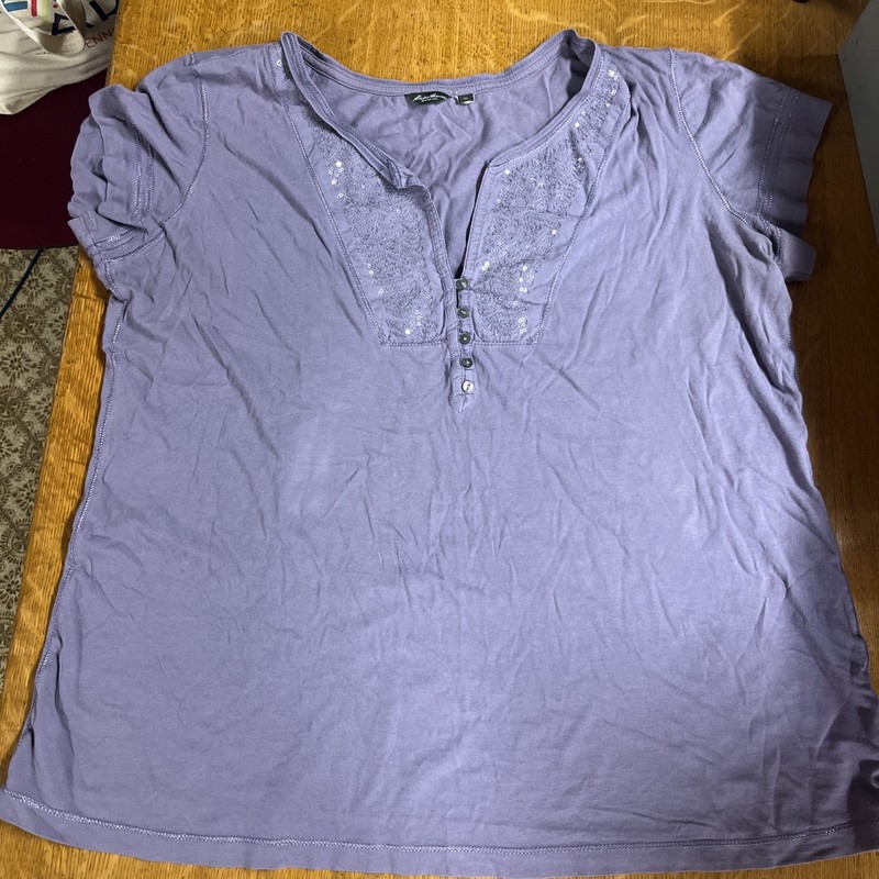 Women’s size extra large Eddie Bauer Seattle USA purple Blouse- Look