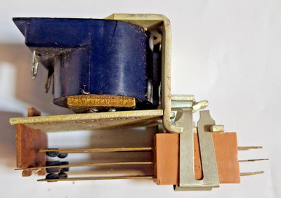 Guardian Electric Open Frame Relay 905-A410/12VDC Coil /10A/115V/NOS (5-1965)