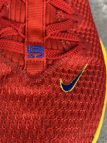Nike | LeBron 16 SB King Court Blue Red Yellow / Superman | M 10.5 | Basketball - Picture 5 of 18