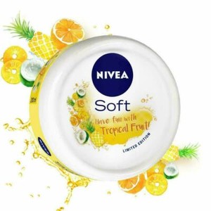 nivea soft light moisturiser cream