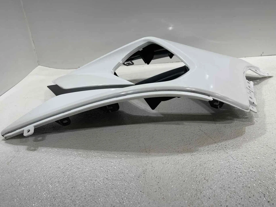 Se adapta a 23 24 CHEVROLET BLAZER parachoques delantero LH cubierta lateral del conductor OEM 1 montaje roto Foto 4 de 4