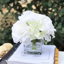 Enova Home Mixed Rose and Hydrangea Flower in Cube Glass Vase With Faux Water