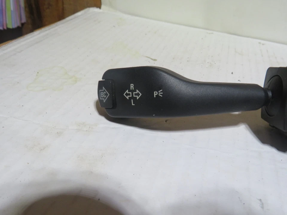 Interruptor intermitente intermitente intermitente BMW X5 2002 Foto 2 de 4