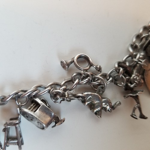 Bracelet Sterling Charms 14 Vintage Some Articulated approx. 1940's - Picture 7 of 22