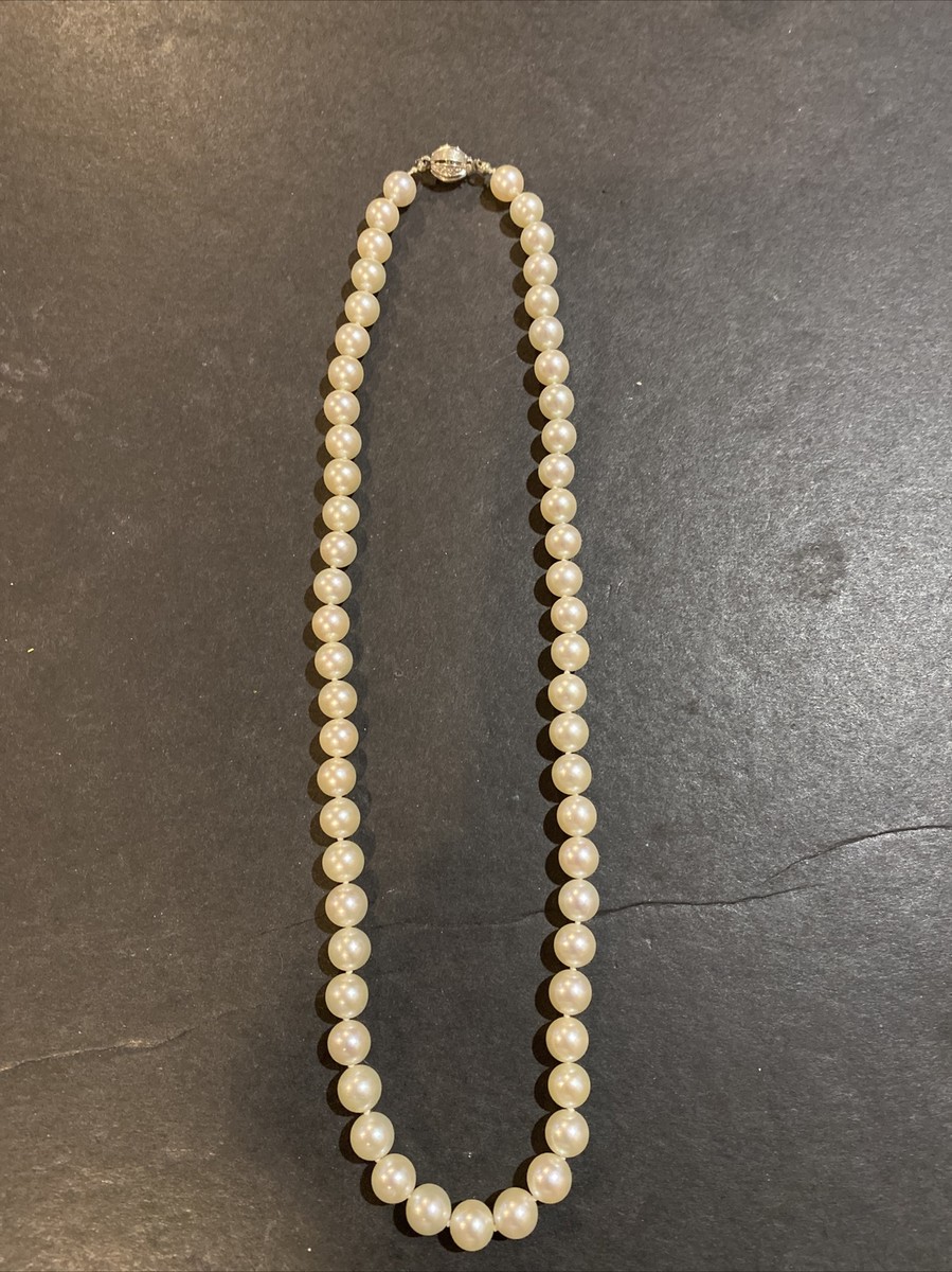 Signed JKa Cultured Akoya Pearl Necklace 585 14k White Gold