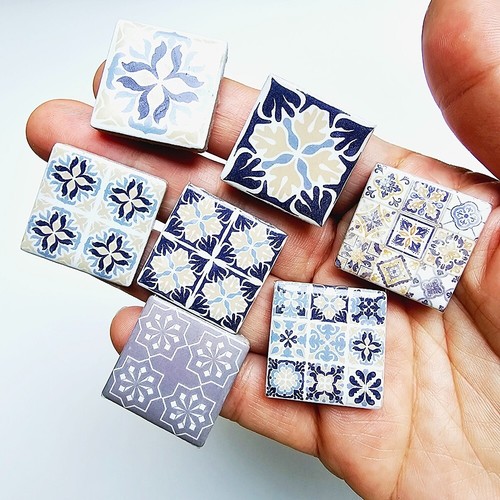 Ceramic Tiles Dollhouse Miniatures Vintage Mosaic Kitchen Decor Set of 35 - Picture 3 of 7