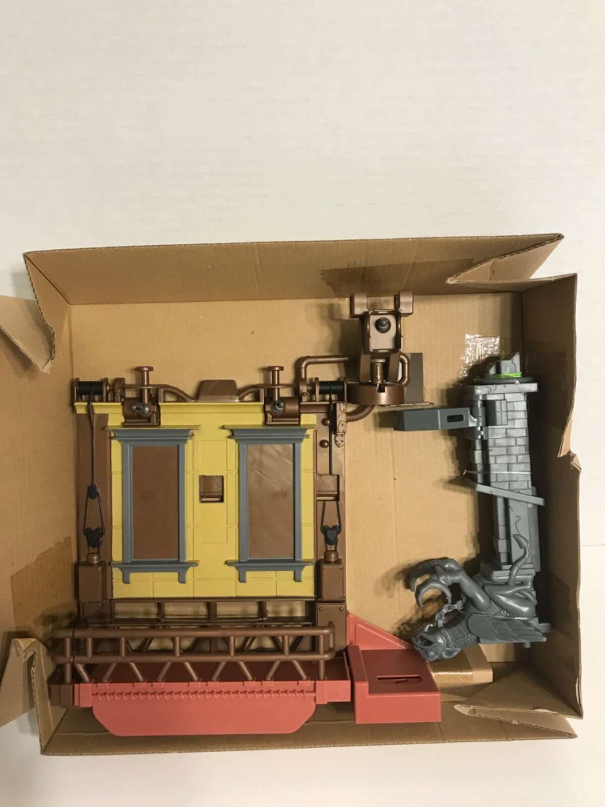 Foto 14 di 19