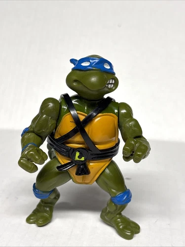 1988 Teenage Mutant Ninja Turtles TMNT Soft Head Leonardo Action Figure W/ Belt