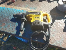 DeWalt D25501 1-9/16" (40mm) SDS Max Rotary Hammer Drill