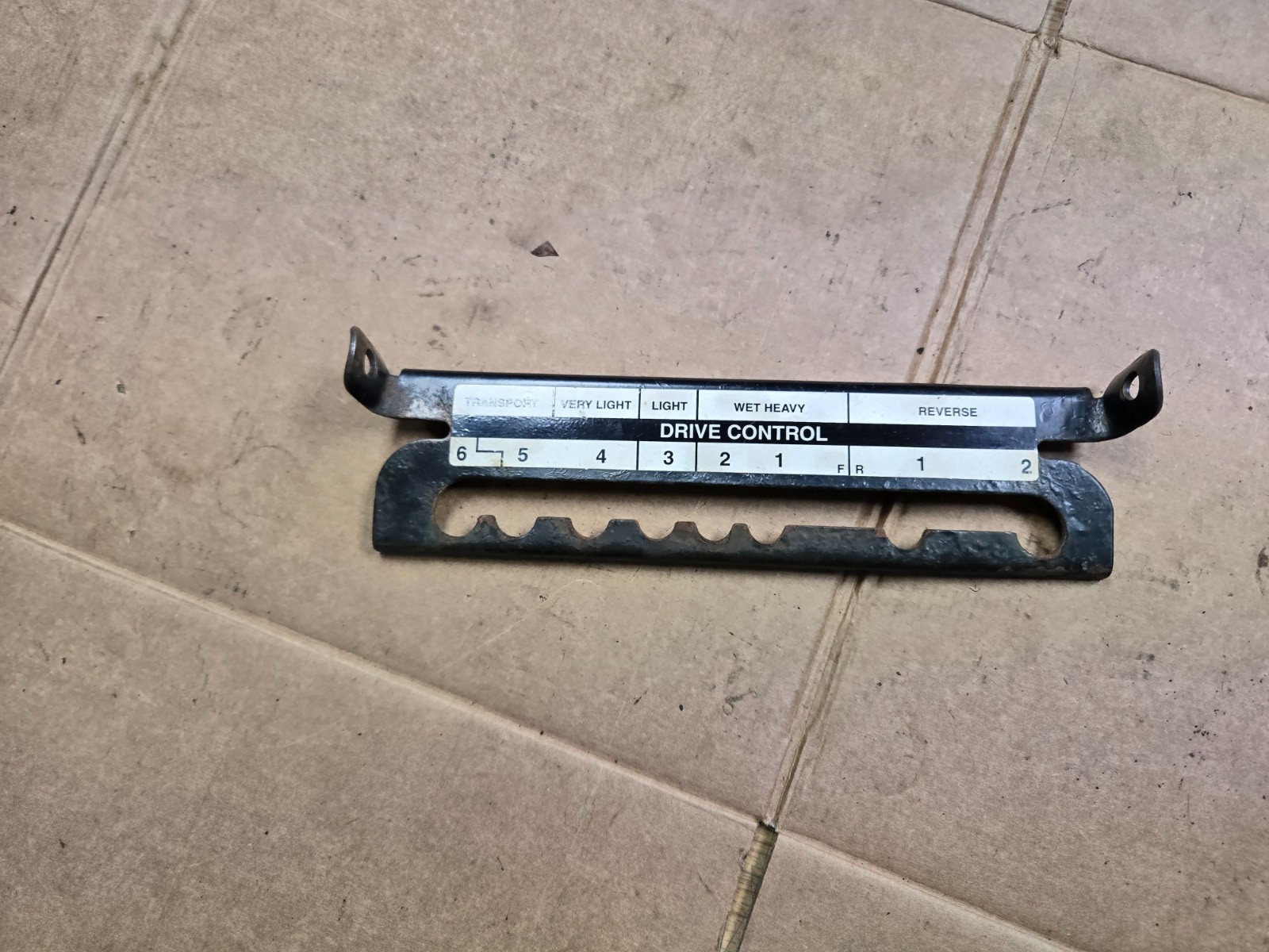 Gear Bracket  337407-853   337407e701ma