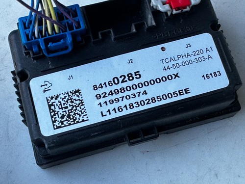 2017 - 2019 Cadillac CTS ATS Transfer Case Control Module 84160285 OEM ! - Picture 3 of 4