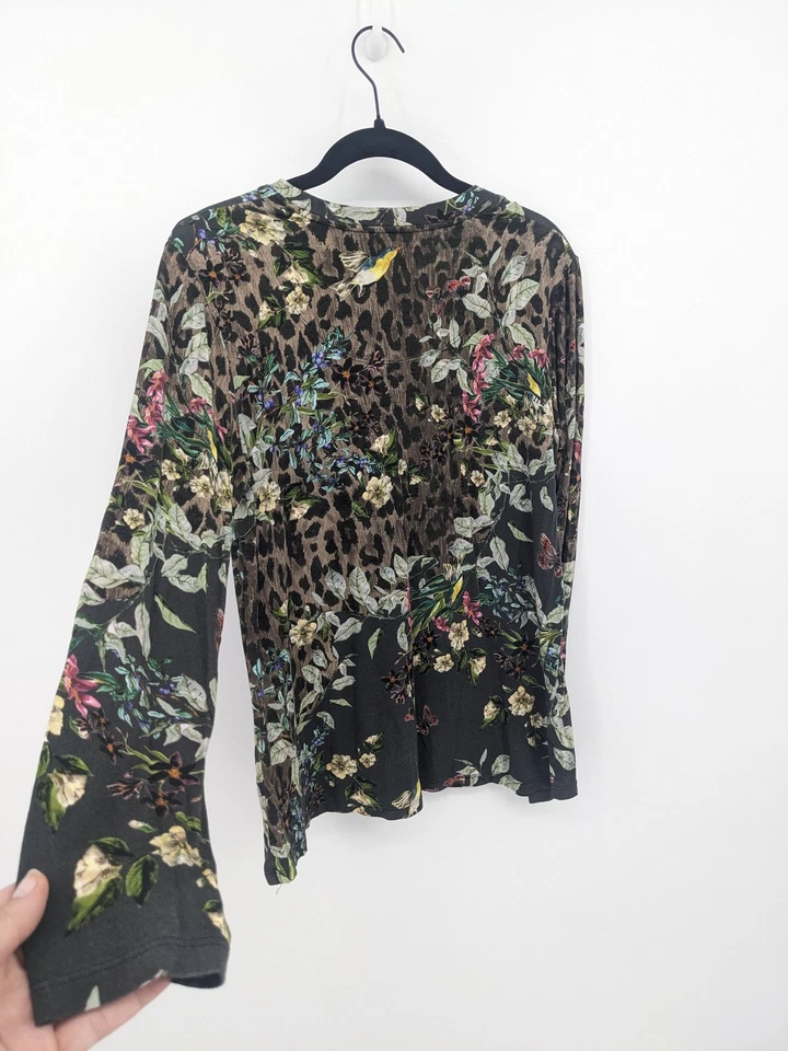 Женская рубашка Johnny Was XS с зеленым цветочным узором Ash Bird с длинным рукавом бамбуковый богемный топ - Изображение 3 из 4