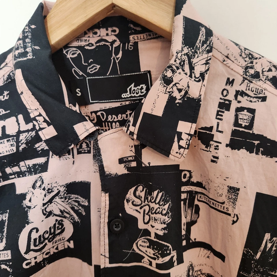 Camisa Perdida Talla Pequeña Hombres Playa Boulevard Desnudo Rosa Surf Gráfico Abotonado Informal Foto 2 de 4
