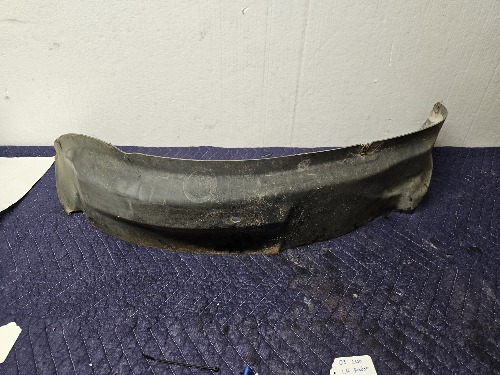 Picture 3 of 4