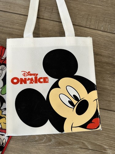 Disney Mickey Minnie Donald Goofy Pluto Drawstring Tote Sling Bag White/ Sm tote - 第 3/8 張圖片