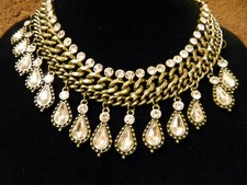 Bib Style Teardrop Victorian Style Crystal Necklace