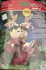 DIMENSIONS FELTWORK HOLIDAY KITTY KIT  8126 -2003 SEALED NIP