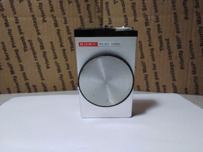SONY 2S-26 PRE-SET TUNING 8 TRANSISTORS...VINTAGE RARE...PLS READ 