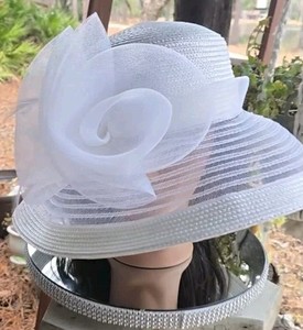 Gorgeous  Giovannio NY wedding hat Giovannio Hats | eBay main image 2