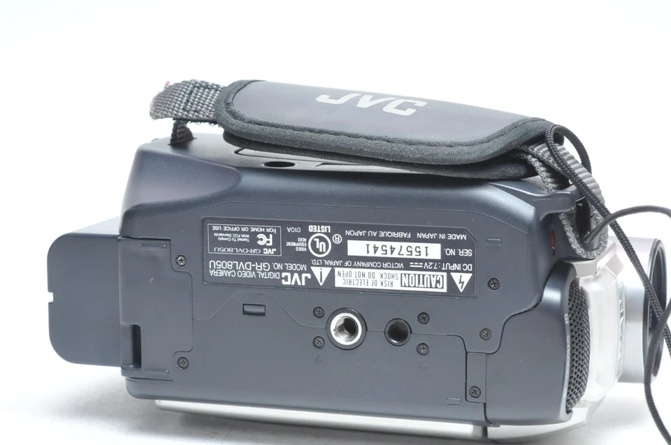 JVC GR-DVL805U MiniDV Camcorder 3.5" LCD - Image 3 of 3