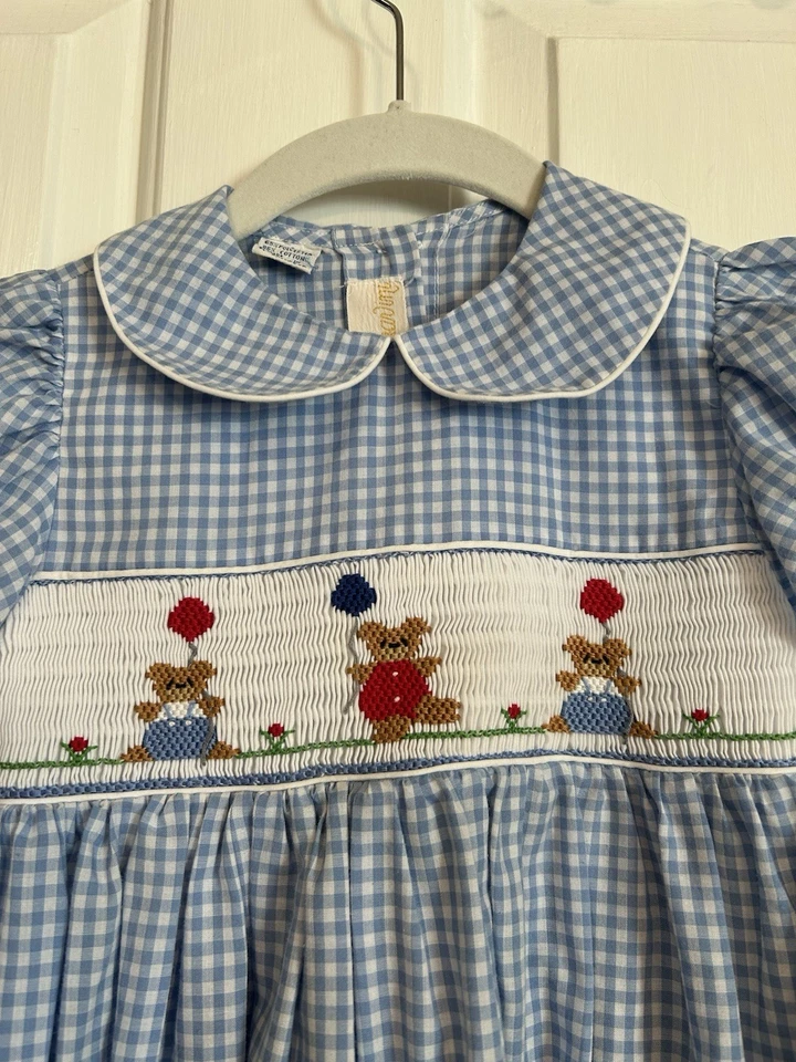 Anavini 手工缩褶连衣裙 4 码蓝色格子熊气球 — 第 2/4 张图片