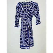 A Pea in the Pod Maternity Wrap Dress Blue White Red Mod Patterned Large