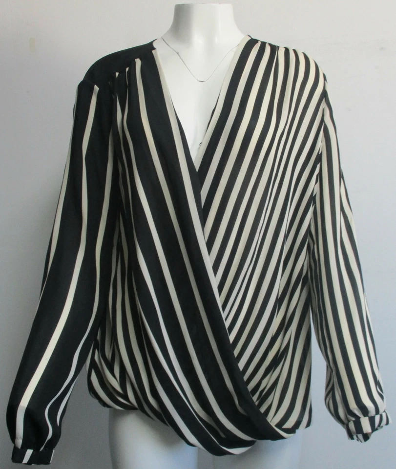 NWT $325 HALSTON HERITAGE Long Sleeve Stripe Print  Wrap Front Top SZ 12 - Image 3 of 4