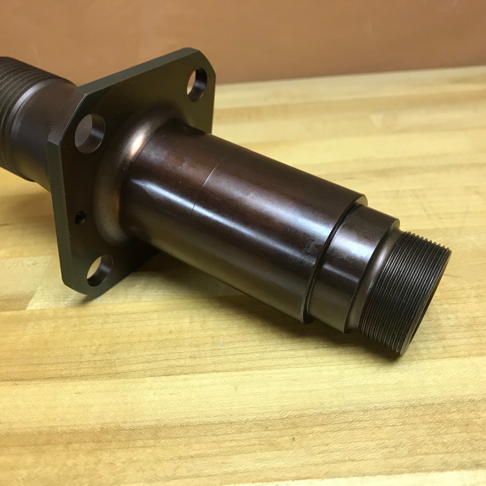 McLaren M8F / M20 front axle