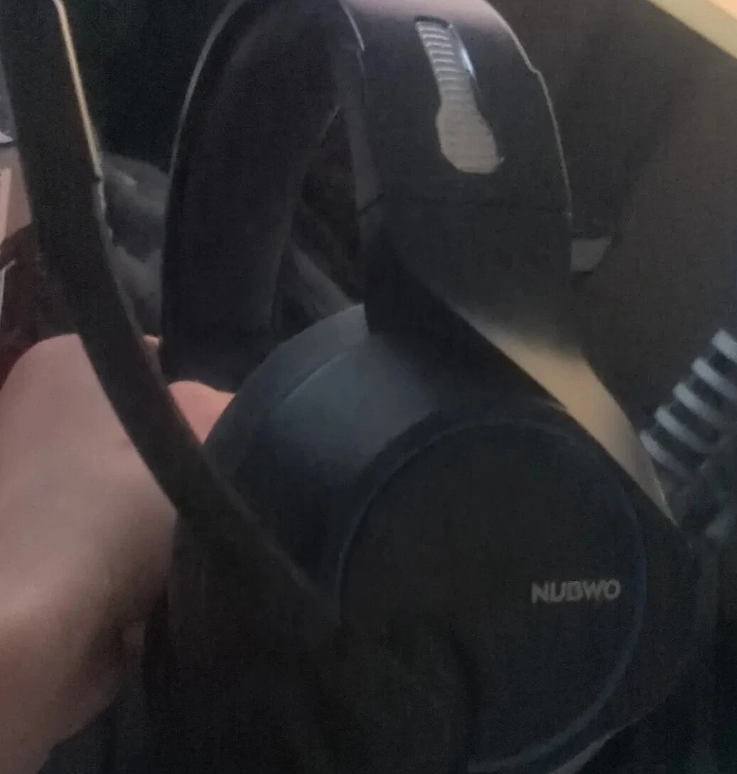 N2 outlet gaming headset