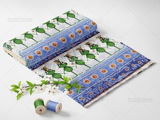 BAUMWOLLE Stoff  Froschkönig und Margeriten hellblaue Ornamente EUR 9,98/m