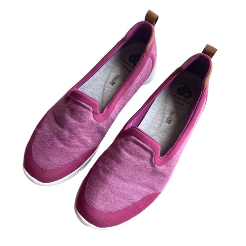 clarks cloudsteppers knit slip ons