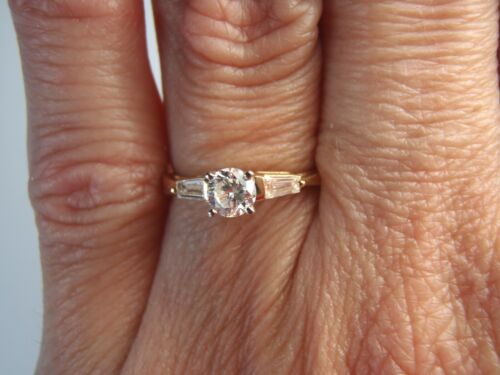 14K Solid Yellow Gold Round & Baguette Natural Diamond Engagement Ring Size 6.75 - Picture 3 of 15