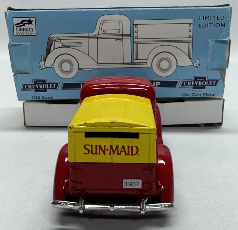 Liberty Classics 1:25 Scale 1937 CHEVROLET Classic Truck Sun-Maid Raisins Bank - Image 4 of 4