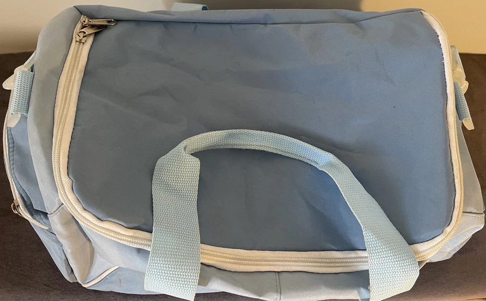 Head Vintage Holdall Baby Blue Travel Gym Duffle Carry On Bag. Used Once - Image 2 of 4