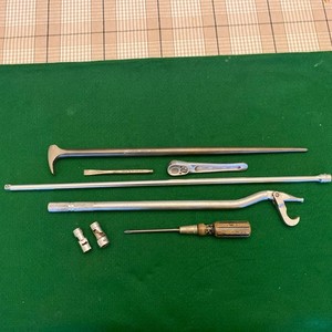 Snap- On ( Misc Lot Of 8 ) FM71M 3/8 Ratchet , 2050 Alignment Bar , 24” Ext FX24