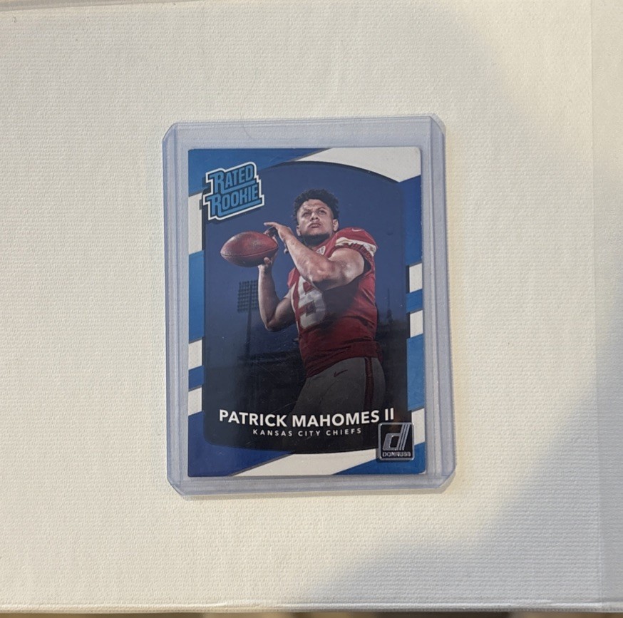 2017 Panini Donruss - Rated Rookie Patrick Mahomes II #327 (RC)