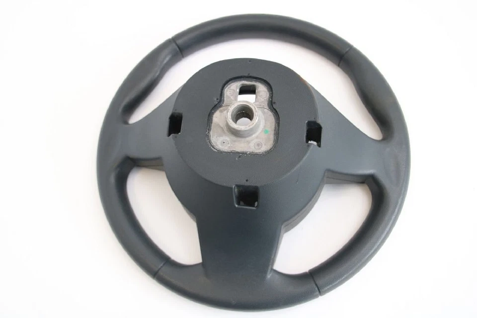 volante Ford KA 2 RU8 95418 Foto 4 de 4