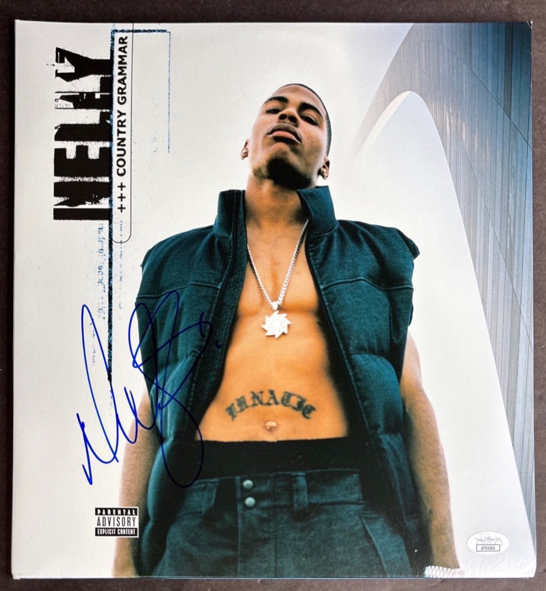 Nelly Signed Country Grammer Album Vinyl Cover JSA AY04664