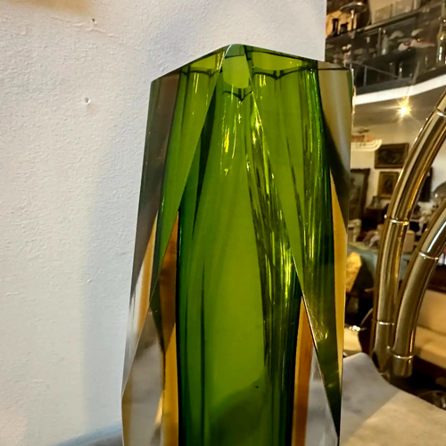 1960S Mid-Century Modern Green And Yellow Faceted Sommerso Murano Glass Vase - Picture 7 of 8