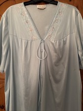 MW Collection Vintage Womens Light Blue Silky Robe SZ XXL Made in USA Embrodery